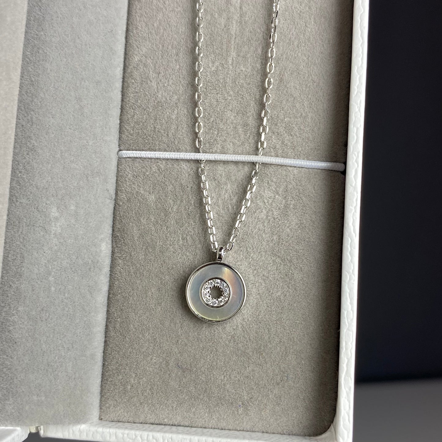 NAVI NECKLACE