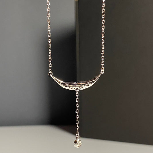 VELORA NECKLACE