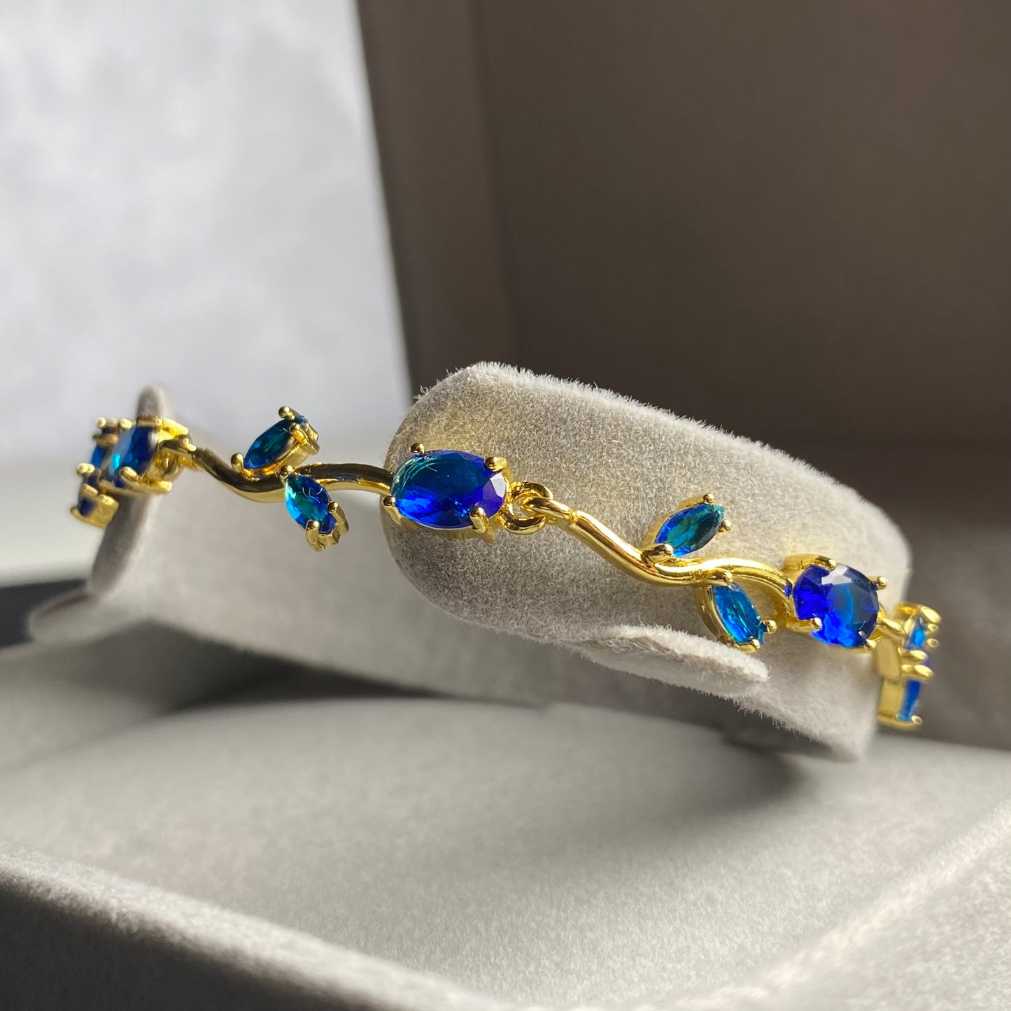 TULIP BRACELET | ROYAL BLUE💙👑
