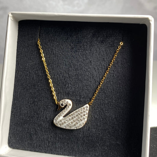 Collier Swan 🦢✨ Blanc doré