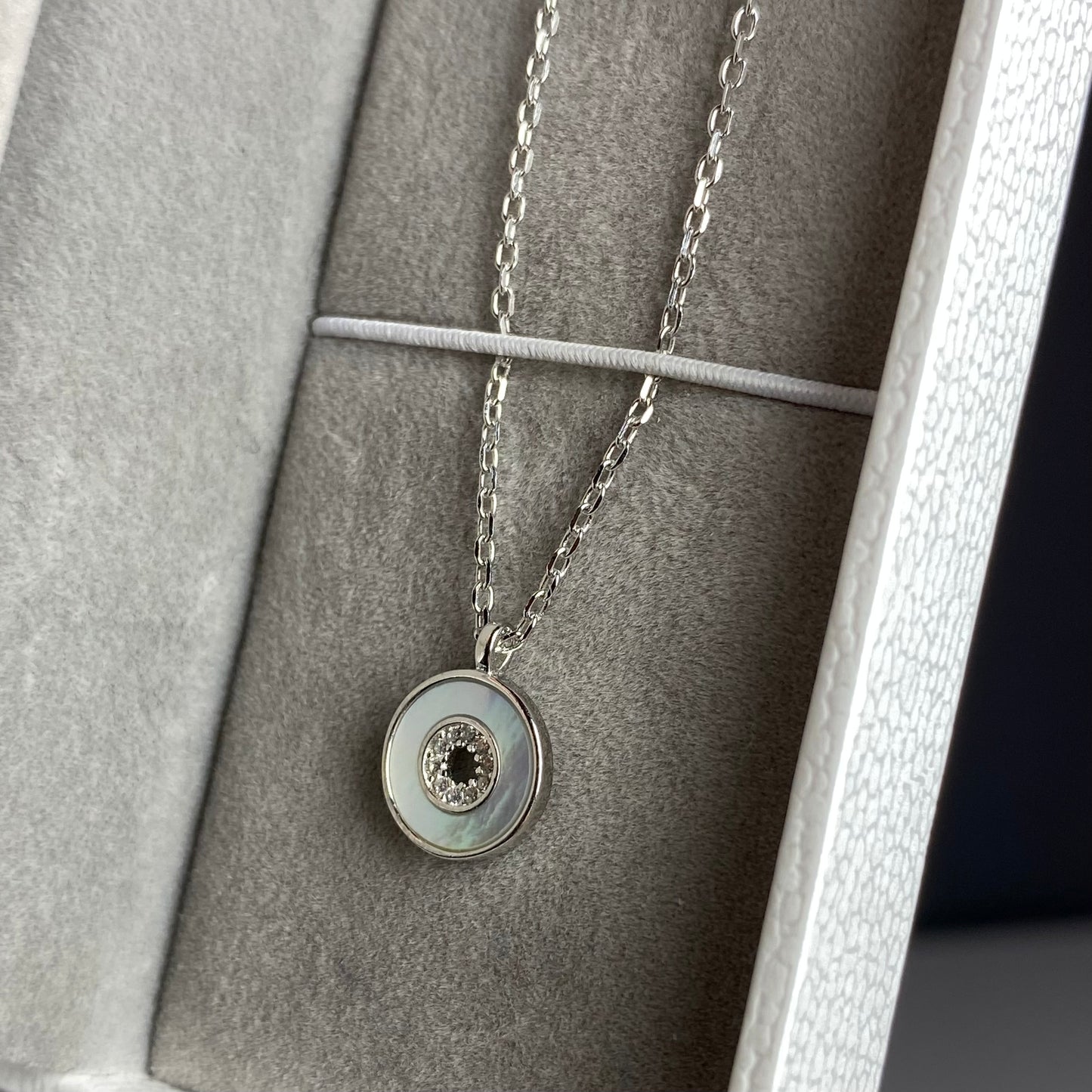 NAVI NECKLACE