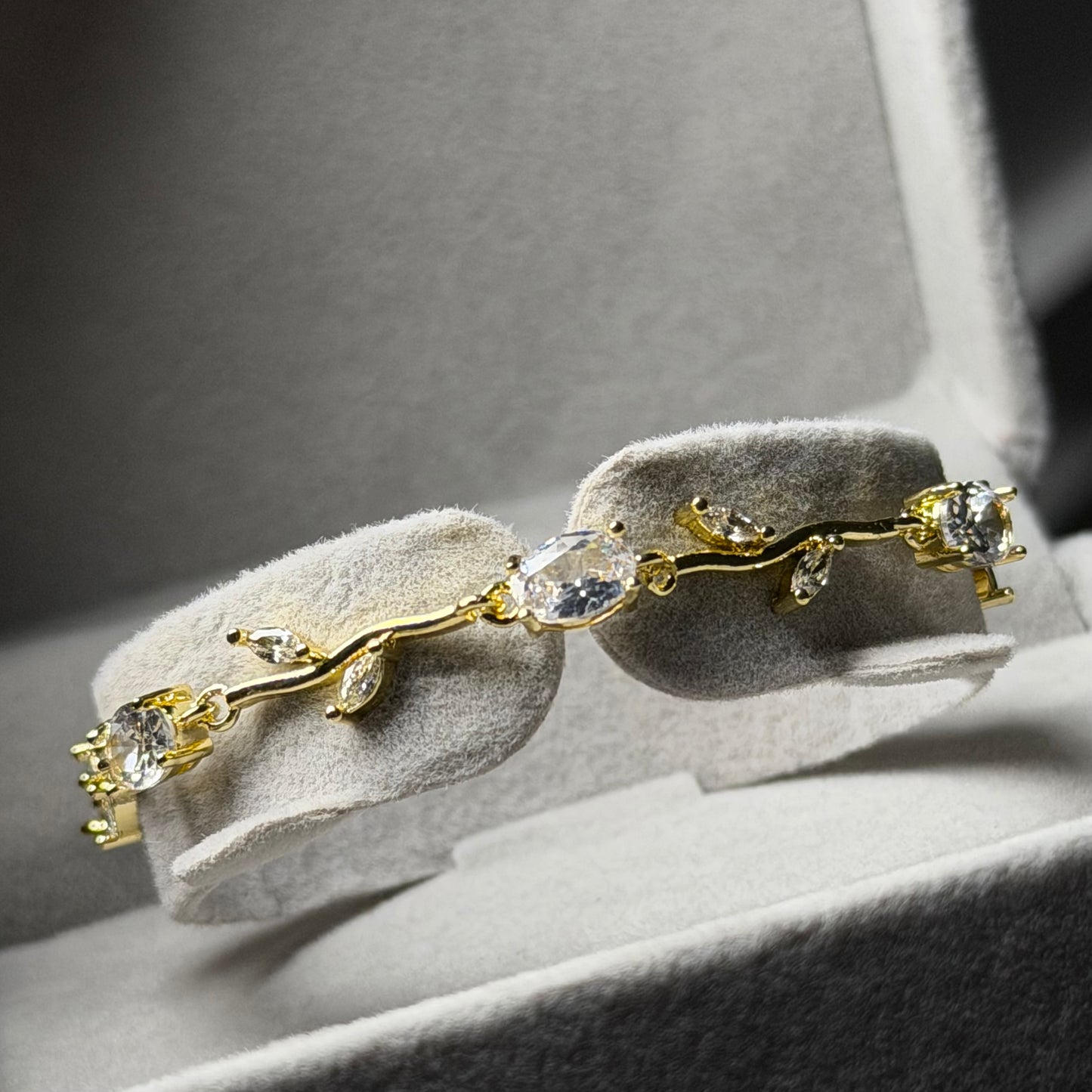 TULIP BRACELET🌷 | GOLD✨